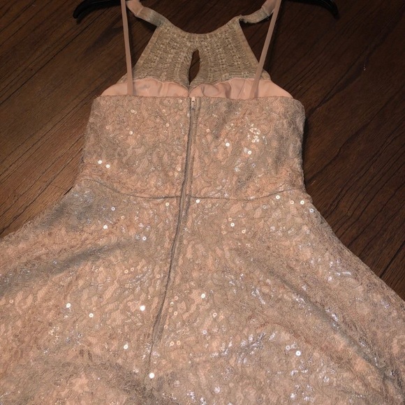 Dress - Picture 2 of 2